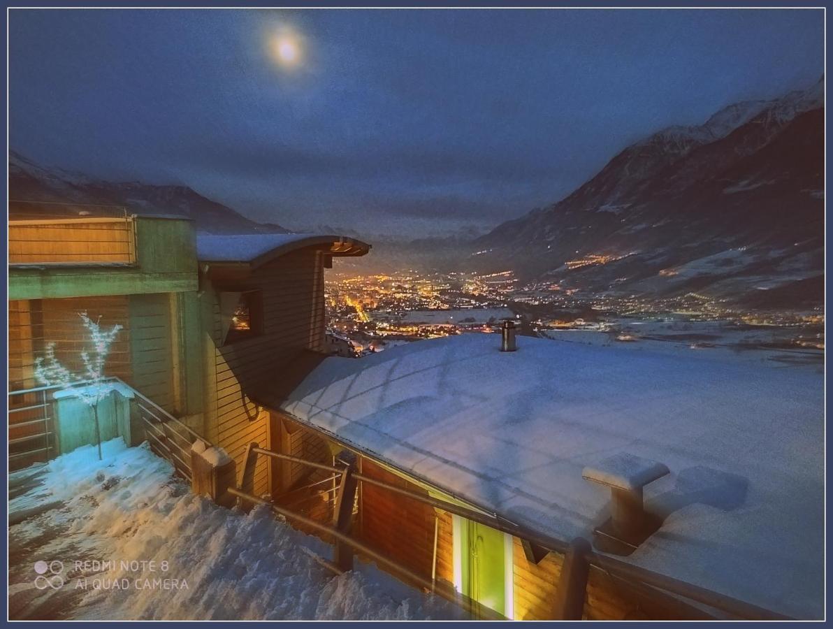 Chalet Con Jacuzzi Vista Montagne Αόστα Εξωτερικό φωτογραφία